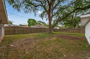 5615 Beechnut St, Houston, TX 77096 - Photo 47