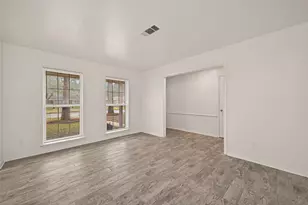 5615 Beechnut St, Houston, TX 77096 - Photo 11