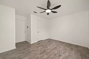 5615 Beechnut St, Houston, TX 77096 - Photo 33