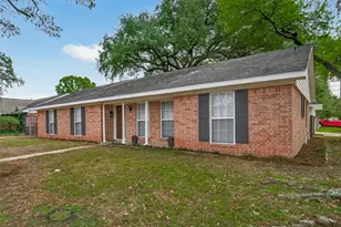 5615 Beechnut St, Houston, TX 77096 - Photo 5