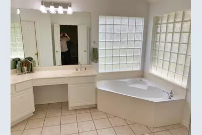 15427 Truslow Point Lane, Sugar Land, TX 77478 - Photo 17