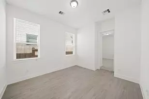 1203 Watermont Dr, Missouri City, TX 77459 - Photo 13