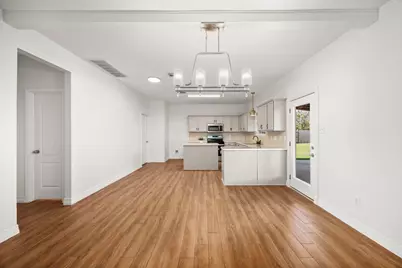 4534 Marquis Avenue, Baytown, TX 77521 - Photo 11