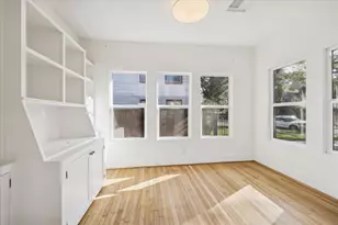 1624 Branard St, Houston, TX 77006 - Photo 5