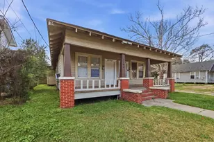 2390 Ave C, Beaumont, TX 77701 - Photo 1