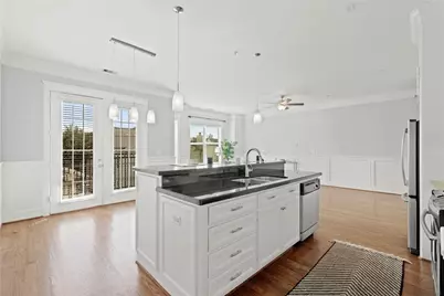 2802 Morrison Street #206, Houston, TX 77009 - Photo 5