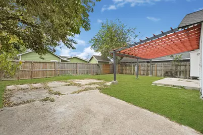 9434 E Avenue K, Houston, TX 77012 - Photo 19