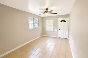 2401 Hadley, Houston, TX 77003 - Photo 3