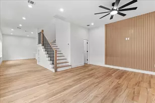 8321-8323 Observatory St, Houston, TX 77088 - Photo 17