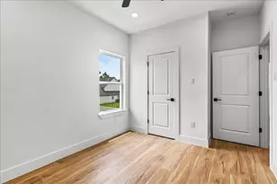 8321-8323 Observatory St, Houston, TX 77088 - Photo 29