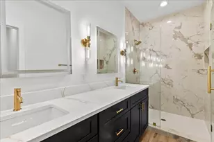 8321-8323 Observatory St, Houston, TX 77088 - Photo 11