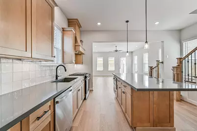 2519 S Houston Avenue, Pearland, TX 77581 - Photo 15