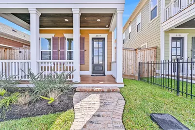 2519 S Houston Avenue, Pearland, TX 77581 - Photo 3