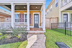 2519 S Houston Ave, Pearland, TX 77581 - Photo 3