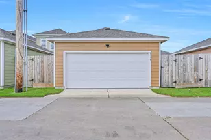 2519 S Houston Ave, Pearland, TX 77581 - Photo 41