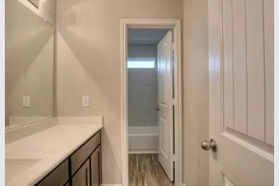 9517 Yellow Rose Drive, Texas City, TX 77591 - Photo 11