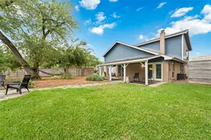 16374 Larkfield Dr, Houston, TX 77059 - Photo 21