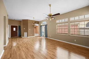 7118 River Garden Dr, Houston, TX 77095 - Photo 5