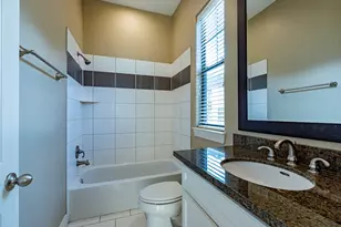 631 Live Oak St, Houston, TX 77003 - Photo 23