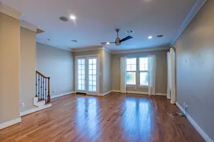 631 Live Oak St, Houston, TX 77003 - Photo 15