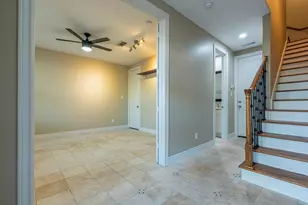 631 Live Oak St, Houston, TX 77003 - Photo 7