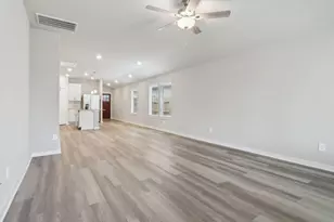 14301 Grey Pointe Ct, Conroe, TX 77302 - Photo 9