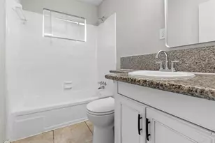 2819 Berry St, Houston, TX 77004 - Photo 5