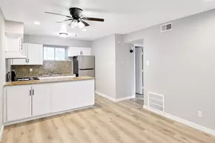 2819 Berry St, Houston, TX 77004 - Photo 1