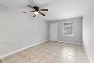 2819 Berry St, Houston, TX 77004 - Photo 3
