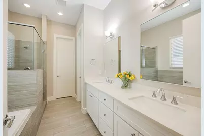 4450 W Tidwell Road #I, Houston, TX 77091 - Photo 13