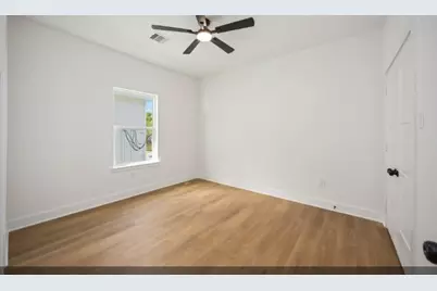 4501 Newberry Street #B, Houston, TX 77051 - Photo 13