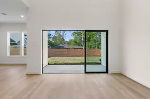 1420 Flamingo St, Conroe, TX 77385 - Photo 15