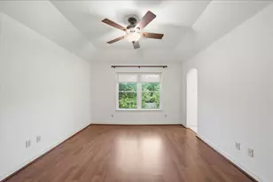 11211 Greenwillow St, Houston, TX 77035 - Photo 31