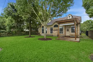 11211 Greenwillow St, Houston, TX 77035 - Photo 37