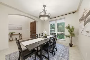 11211 Greenwillow St, Houston, TX 77035 - Photo 7