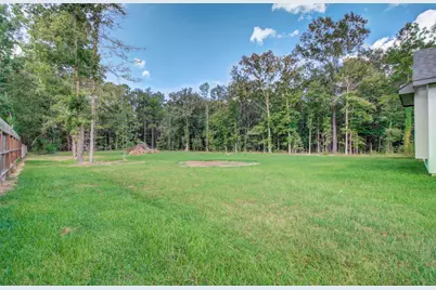 266 Road 66111, Dayton, TX 77535 - Photo 21