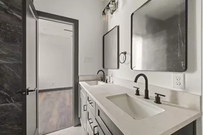 7818 Hanfro Lane #C/D, Houston, TX 77088 - Photo 11