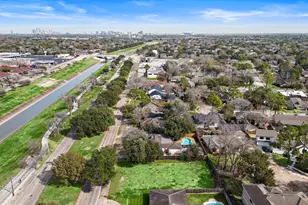 5531 S Braeswood Blvd, Houston, TX 77096 - Photo 9