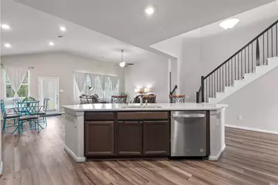 10112 Hermann Trace, Texas City, TX 77591 - Photo 9