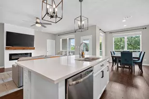 4105 Gregg Ct, College Station, TX 77845 - Photo 17