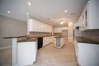 4423 Lakeshore Forest Drive, Missouri City, TX 77459 - Photo 9