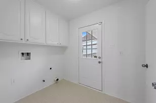 9718 Truscon Dr, Houston, TX 77080 - Photo 11