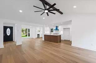 10730 Wickersham Ln, Houston, TX 77042 - Photo 25