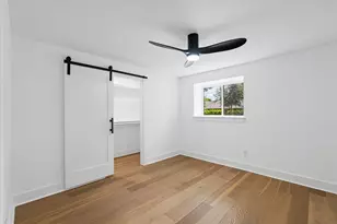 10730 Wickersham Ln, Houston, TX 77042 - Photo 31