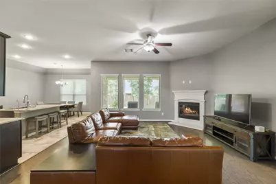1514 Holly Chase Court, Conroe, TX 77384 - Photo 17