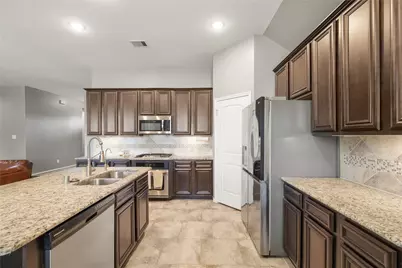 1514 Holly Chase Court, Conroe, TX 77384 - Photo 7