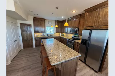 3180 Gulf Castle Drive, Crystal Beach, TX 77650 - Photo 15