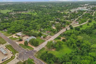 202 Sweed St, Brenham, TX 77833 - Photo 33