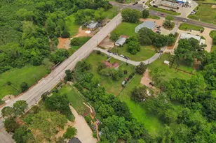 202 Sweed St, Brenham, TX 77833 - Photo 31