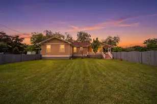 202 Sweed St, Brenham, TX 77833 - Photo 29